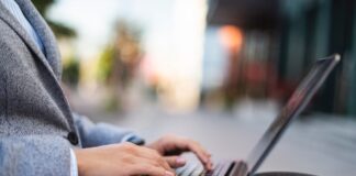 De ce iubitorii de casino joacă păcănele online pe Vegas Betfair? De ce iubitorii de casino joacă păcănele online pe Vegas Betfair?