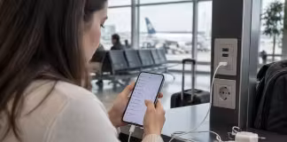 USB public și riscul transferului de date explicat simplu pentru telefonul tău USB public și riscul transferului de date explicat simplu pentru telefonul tău